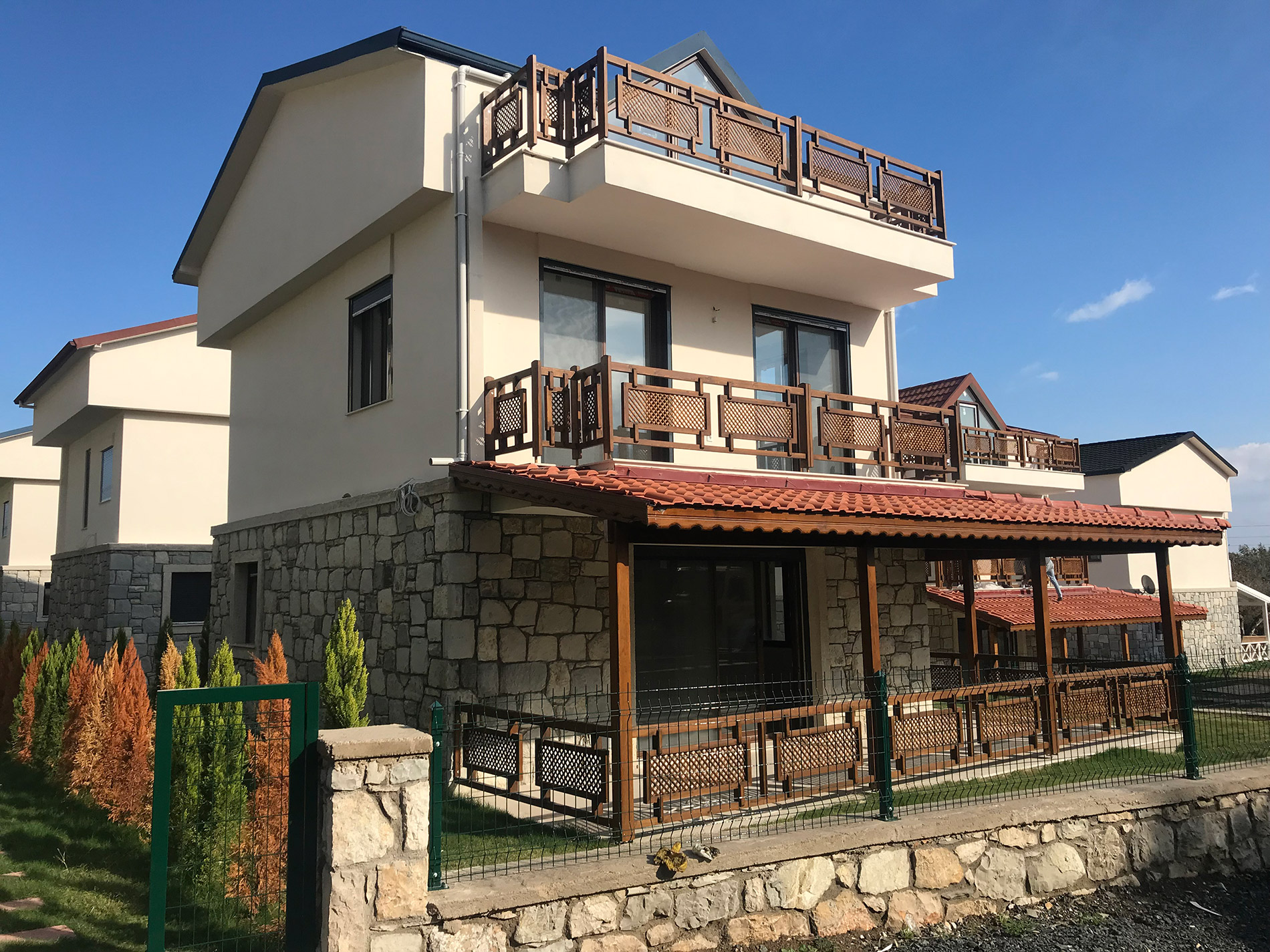 İskele 689 Ada 2 Parsel 3290 M2 Arsa Narcissus Müstakil Villa M.Jet Arkası