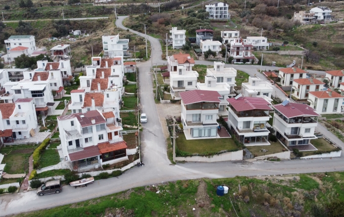 Merkez 258 Ada 1 Parsel 1906 M2 Arsa 8 Villalar